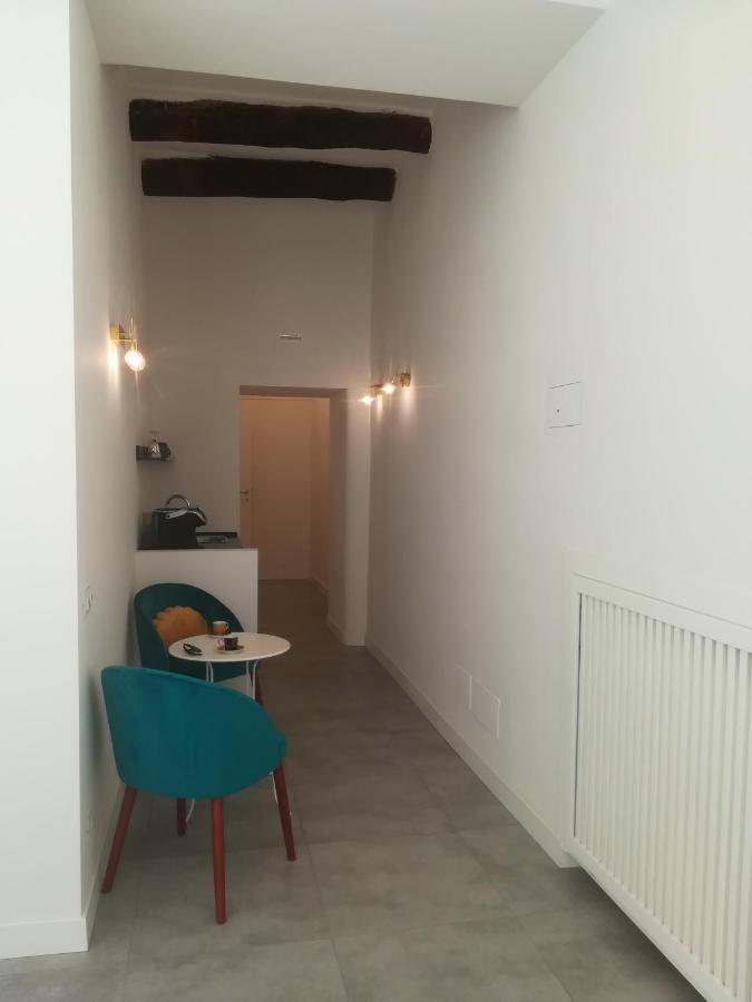 B-Montedidio Hotell Napoli Eksteriør bilde